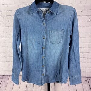 Old Navy Chambray Denim Button Down Shirt Size Small